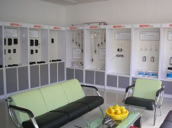 <a href='http://www.cekoo.cn' class='text_a'>電子鎮(zhèn)流器</a>